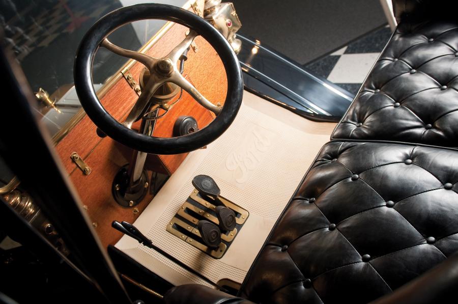  Ford Model T Roadster 1909 года  (фото 3 из 11)